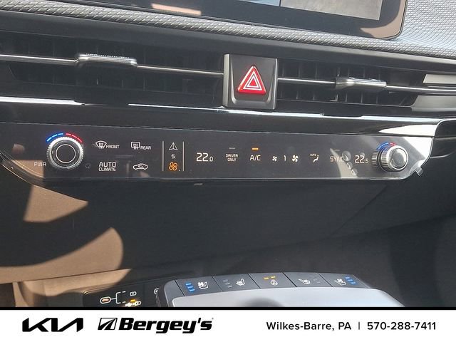New 2025 Kia EV6 Wind image 11