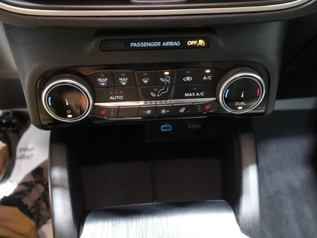 Used 2022 Ford Escape SE w/ Convenience Package AWD/4WD image 27