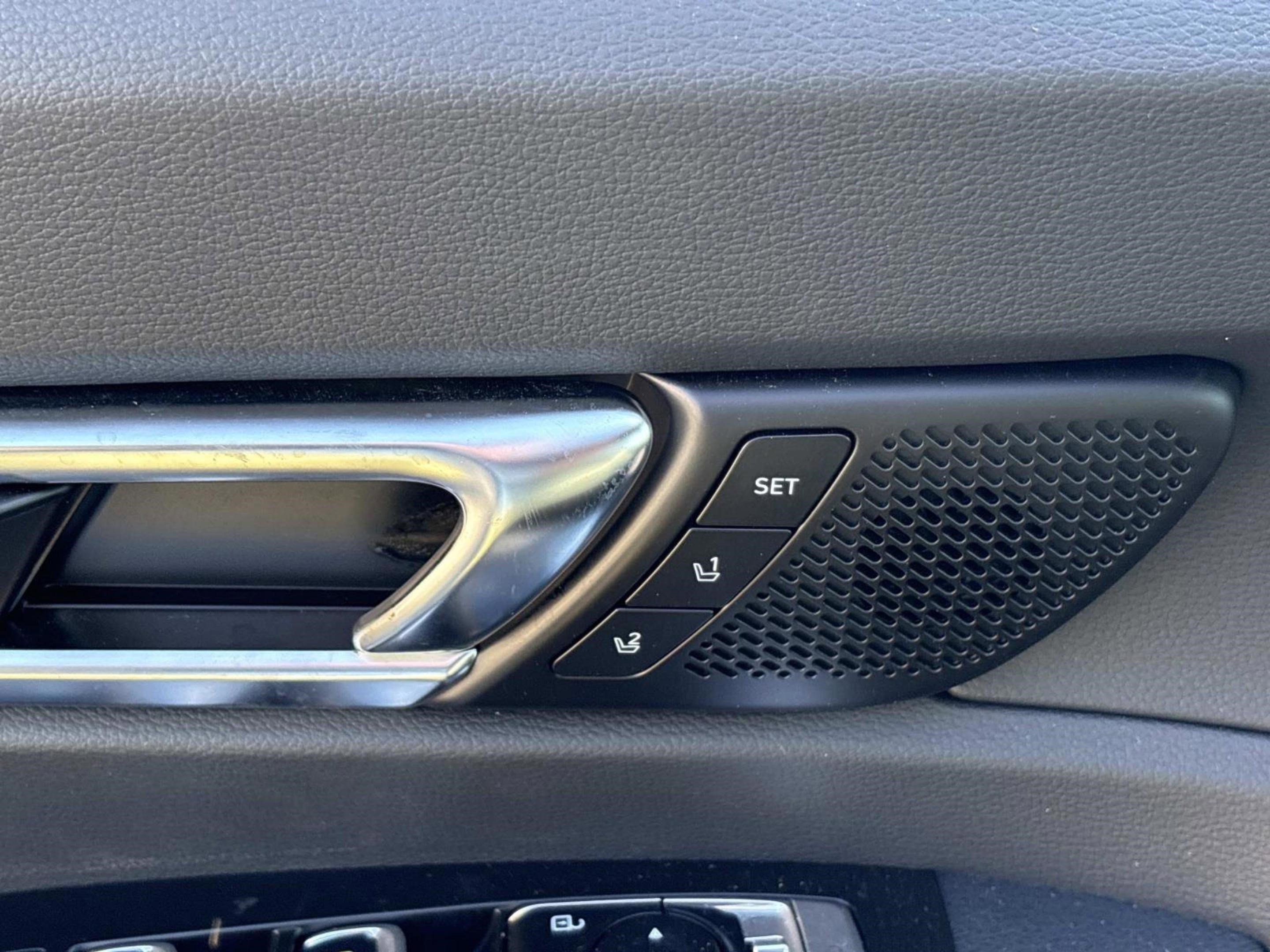 Used 2025 Kia Telluride SX Prestige X-Line image 25