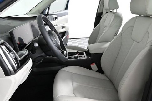 New 2025 Kia Sorento EX w/ Panoramic Sunroof Package image 18