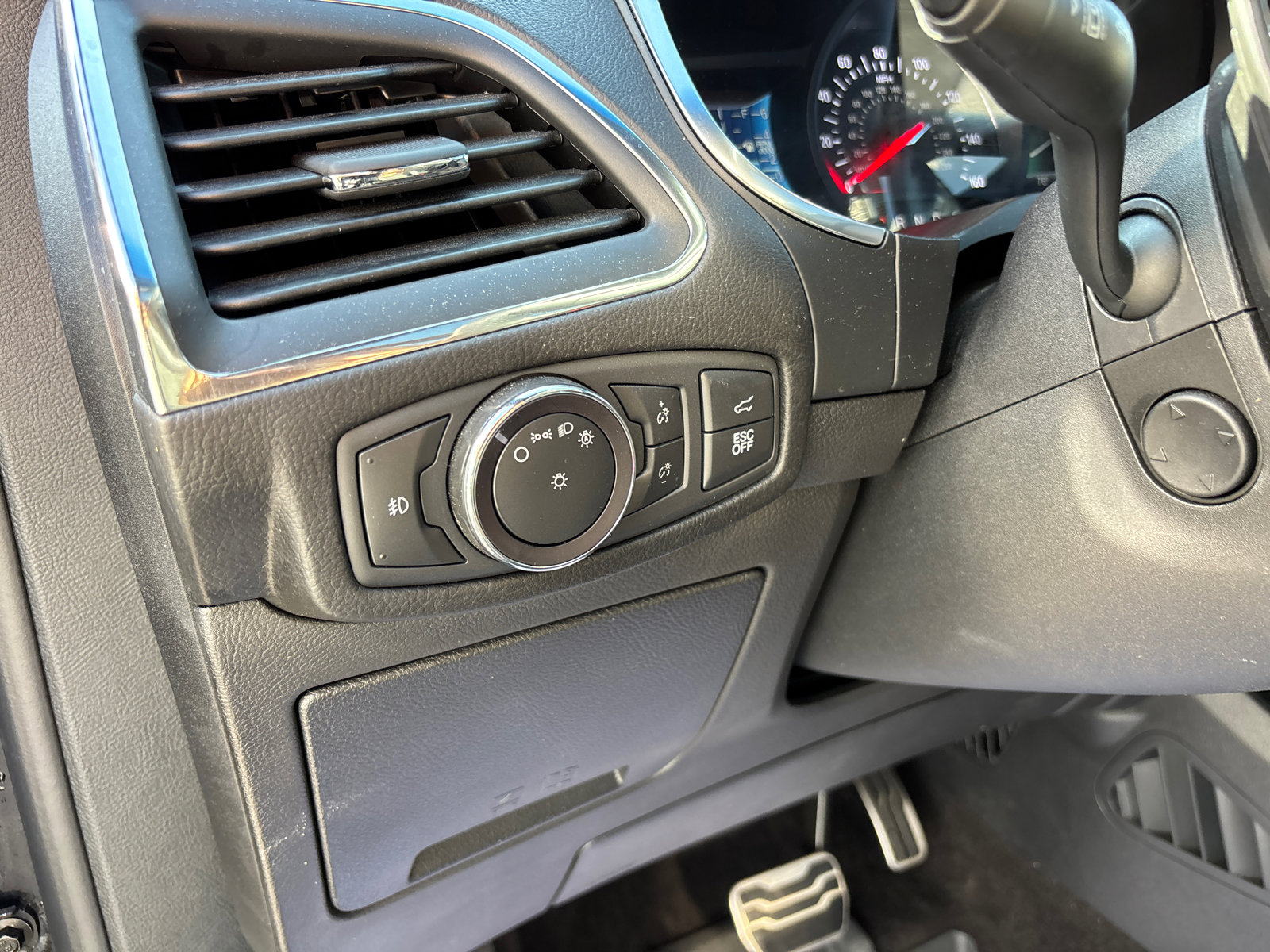 Used 2020 Ford Edge ST w/ Equipment Group 401A image 14