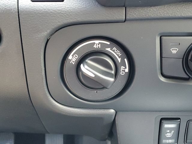 New 2026 Nissan Frontier SV w/ All-Weather Content Package AWD/4WD image 16