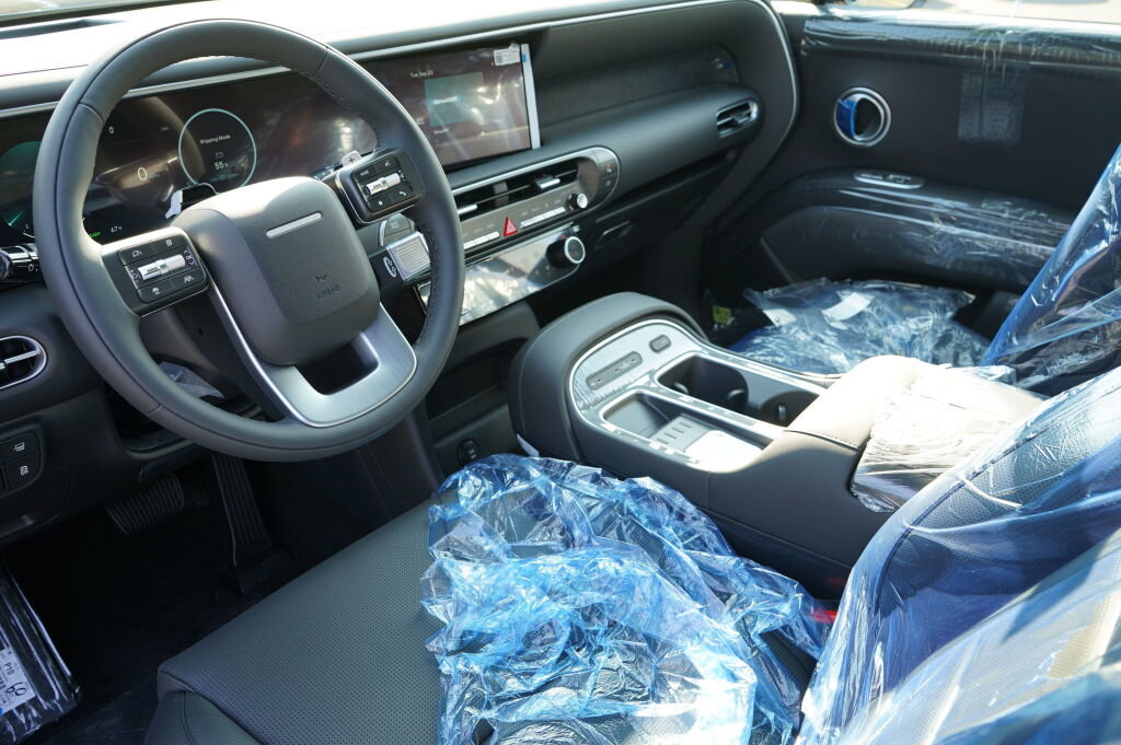 Used 2026 Hyundai Palisade Calligraphy image 10