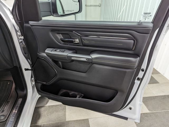 Used 2024 RAM 1500 Limited w/ Body Color Bumper Group image 31