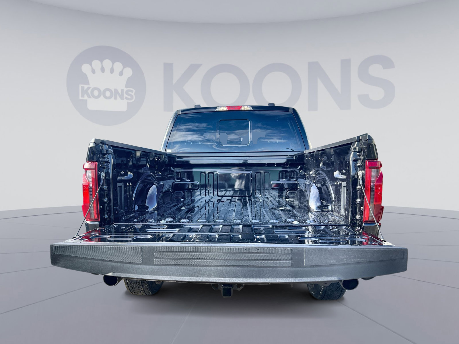 New 2026 Ford F150 XLT w/ Equipment Group 302A MID image 25