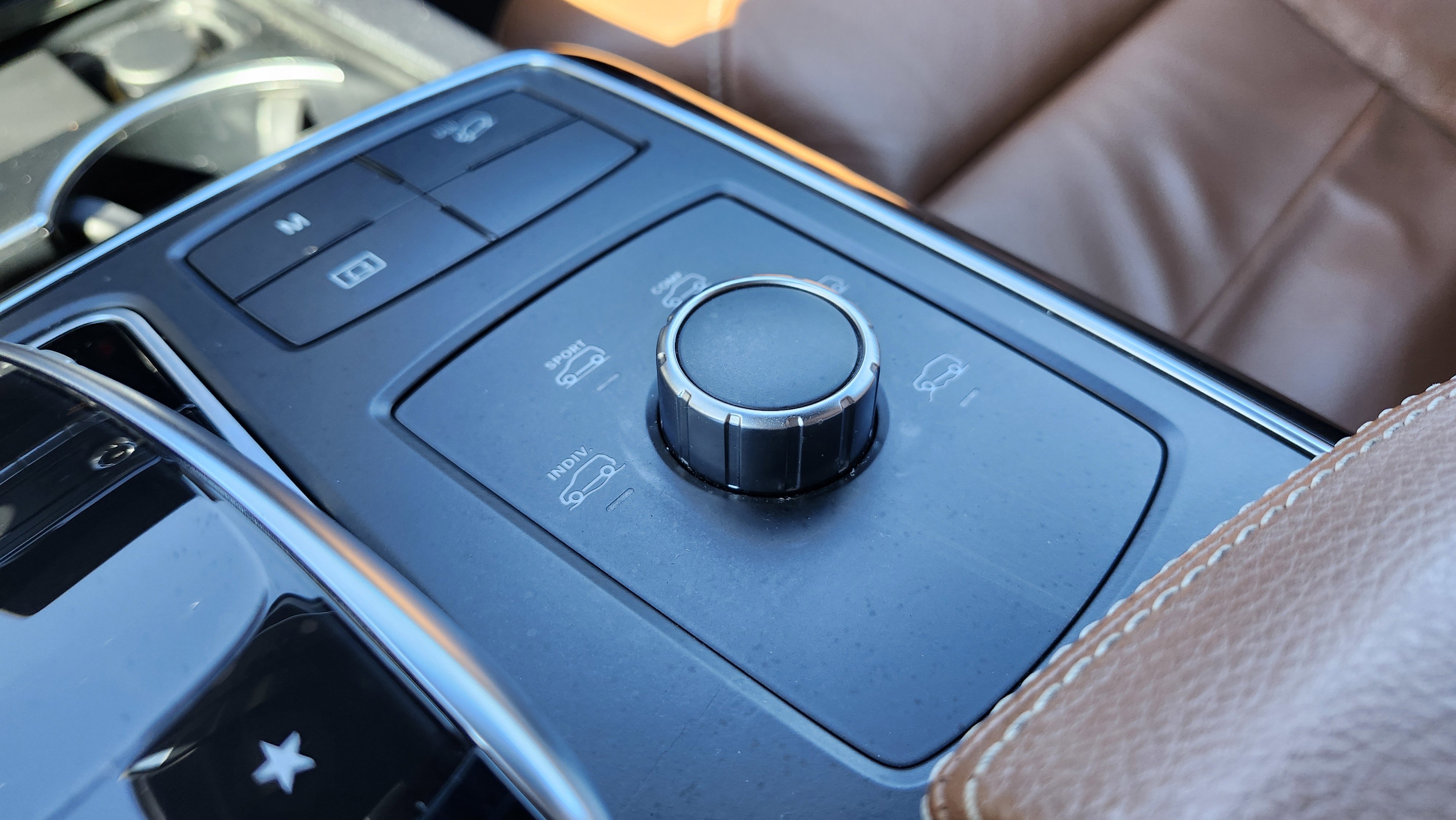 Used 2019 Mercedes-Benz GLE 400 4MATIC image 11