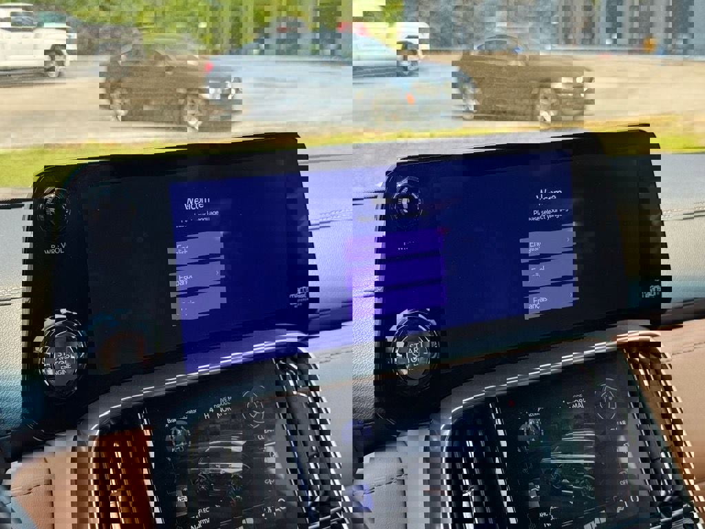 Used 2023 Lexus LX 600 4WD w/ Accessory Package (Z1) image 20