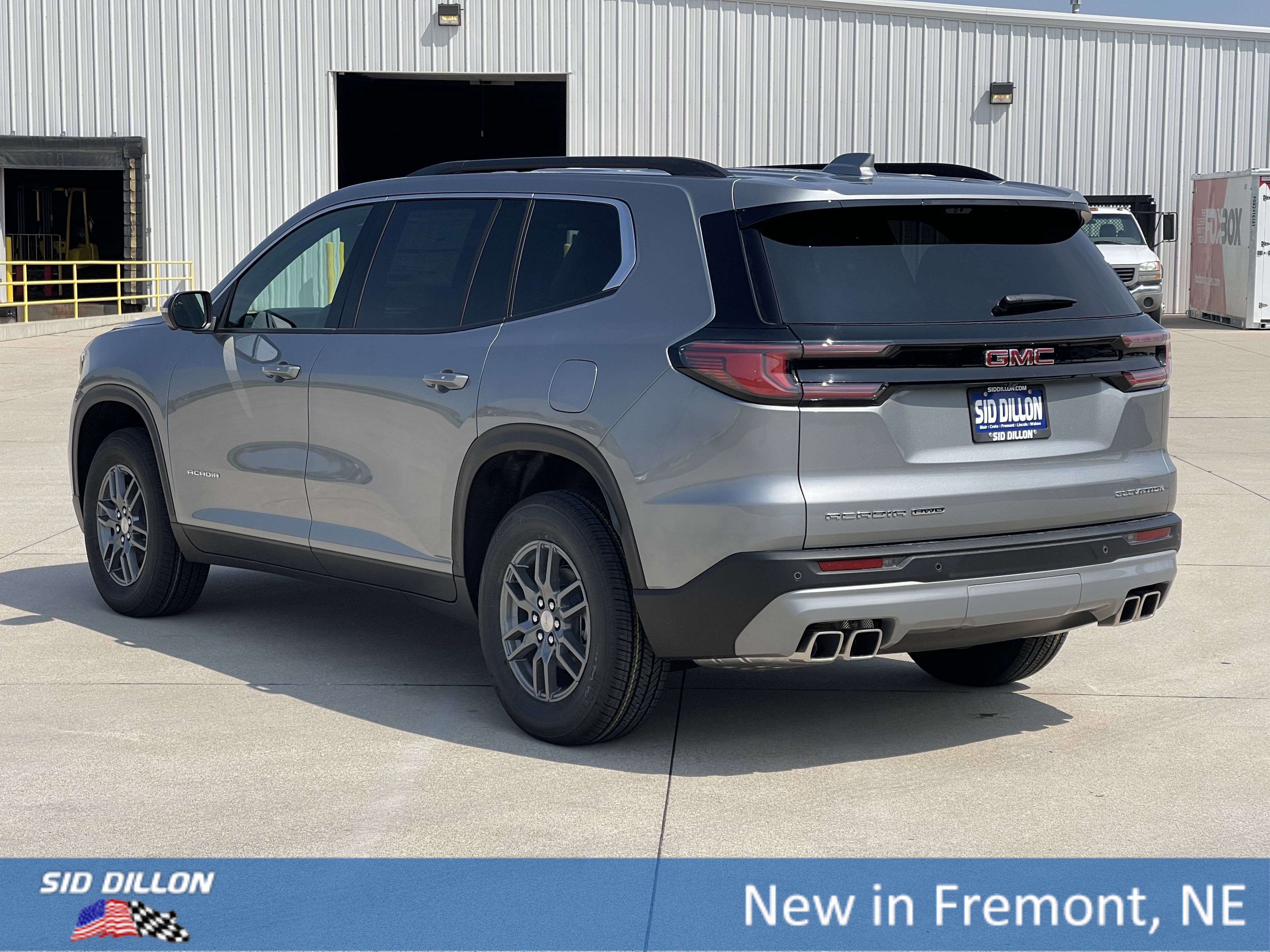 New 2026 GMC Acadia Elevation image 19