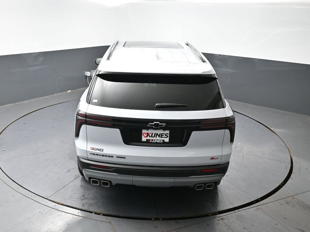 New 2026 Chevrolet Traverse Z71 w/ Enhanced Driving Package AWD/4WD image 41