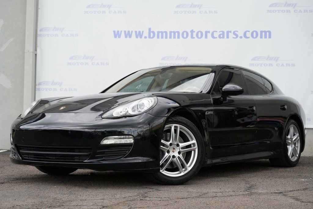 Used 2013 Porsche Panamera image 2