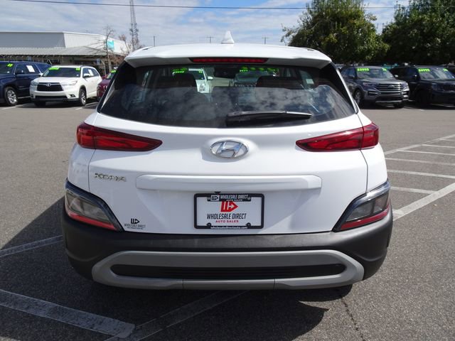 Used 2023 Hyundai Kona SE image 5