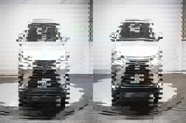 Used 2018 Lexus NX 300 FWD image 6