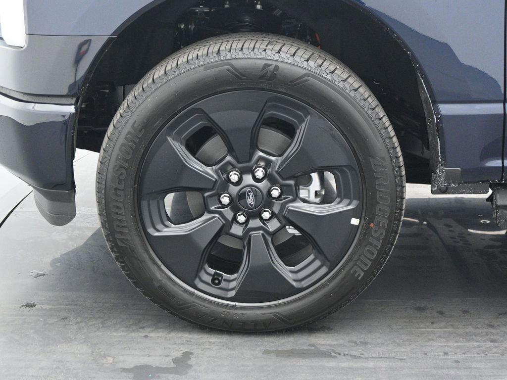 New 2025 Ford F150 Lightning Platinum w/ Dark Elements Package image 24