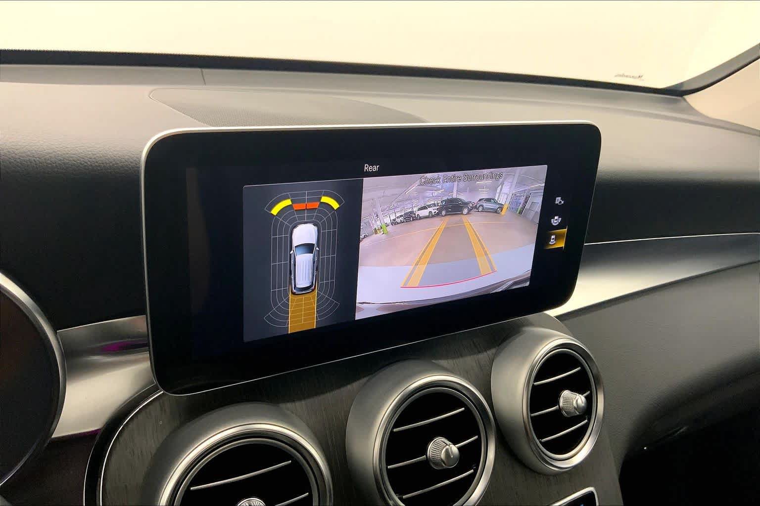 Certified 2022 Mercedes-Benz GLC 300 image 24