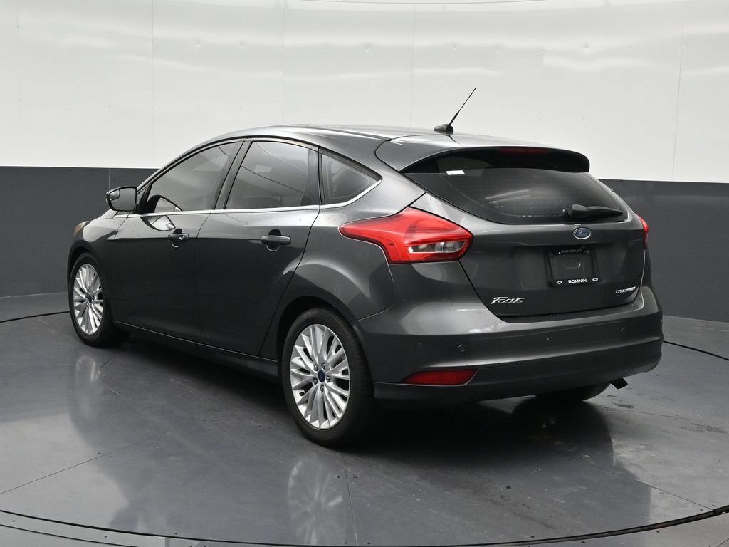 Used 2018 Ford Focus Titanium FWD image 3