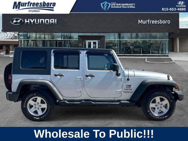 Used 2010 Jeep Wrangler Unlimited Sport AWD/4WD image 4