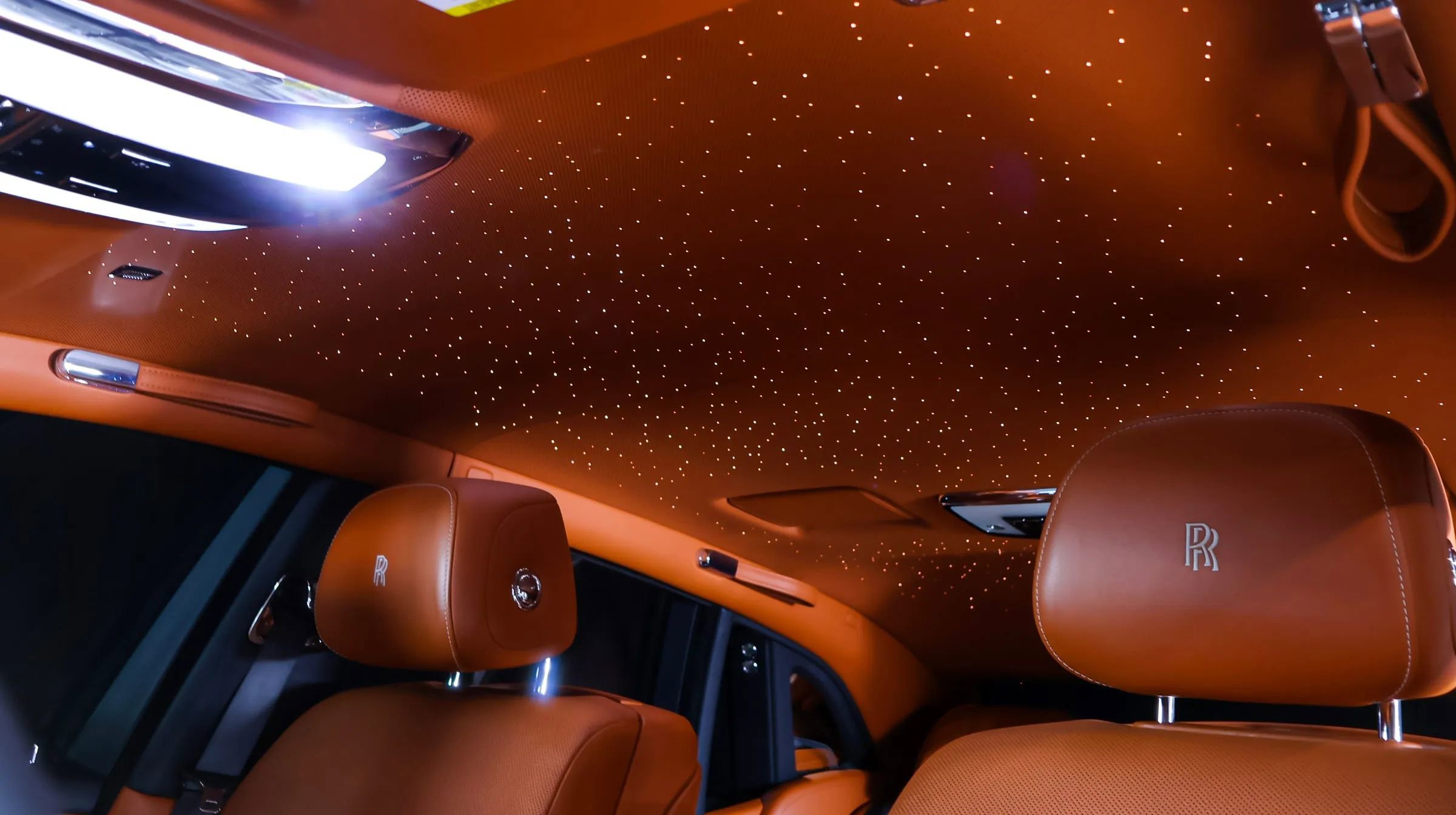 Used 2018 Rolls-Royce Phantom Sedan RWD image 17