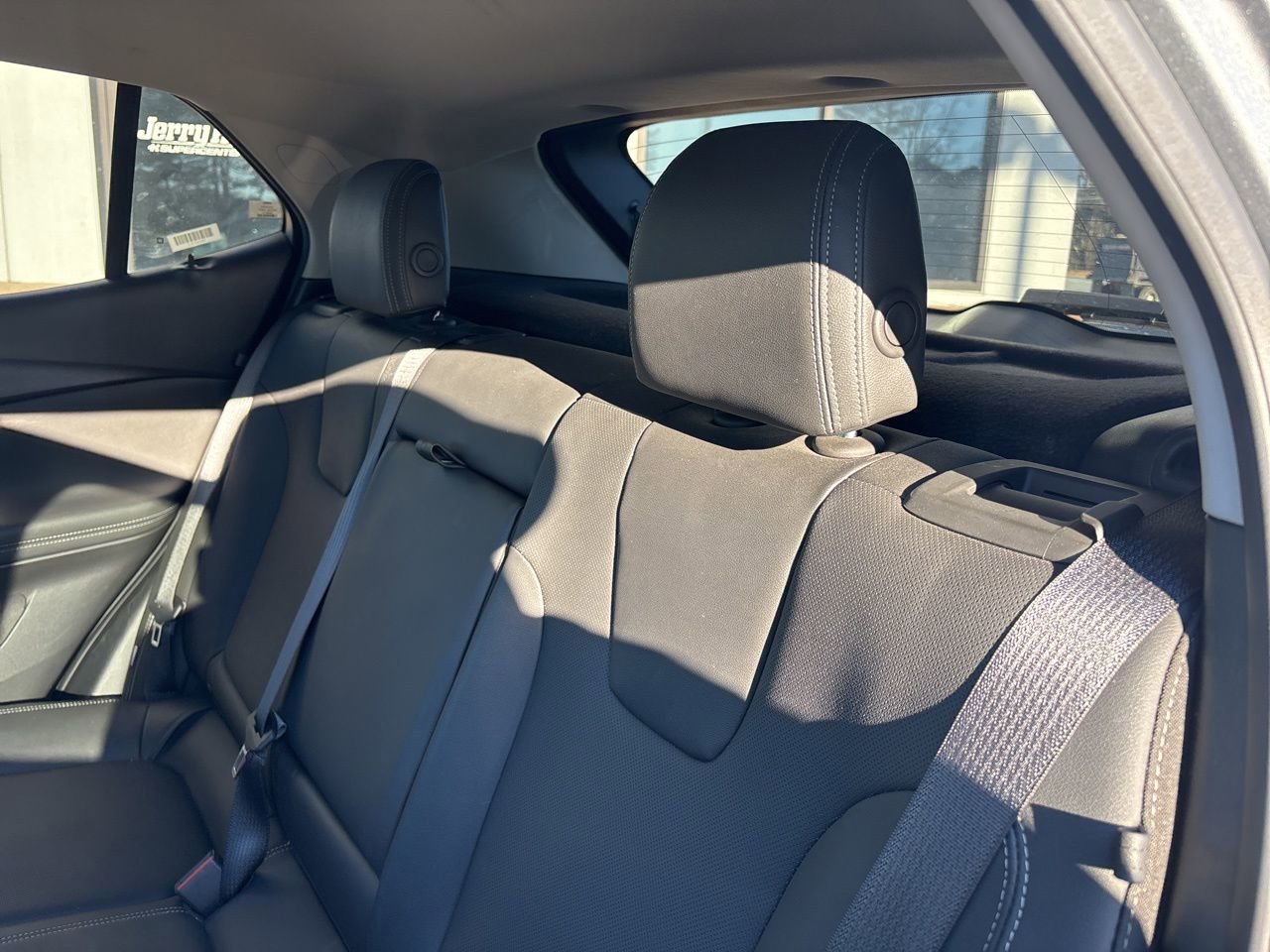 Used 2024 Buick Encore GX Sport Touring w/ Comfort Package image 5