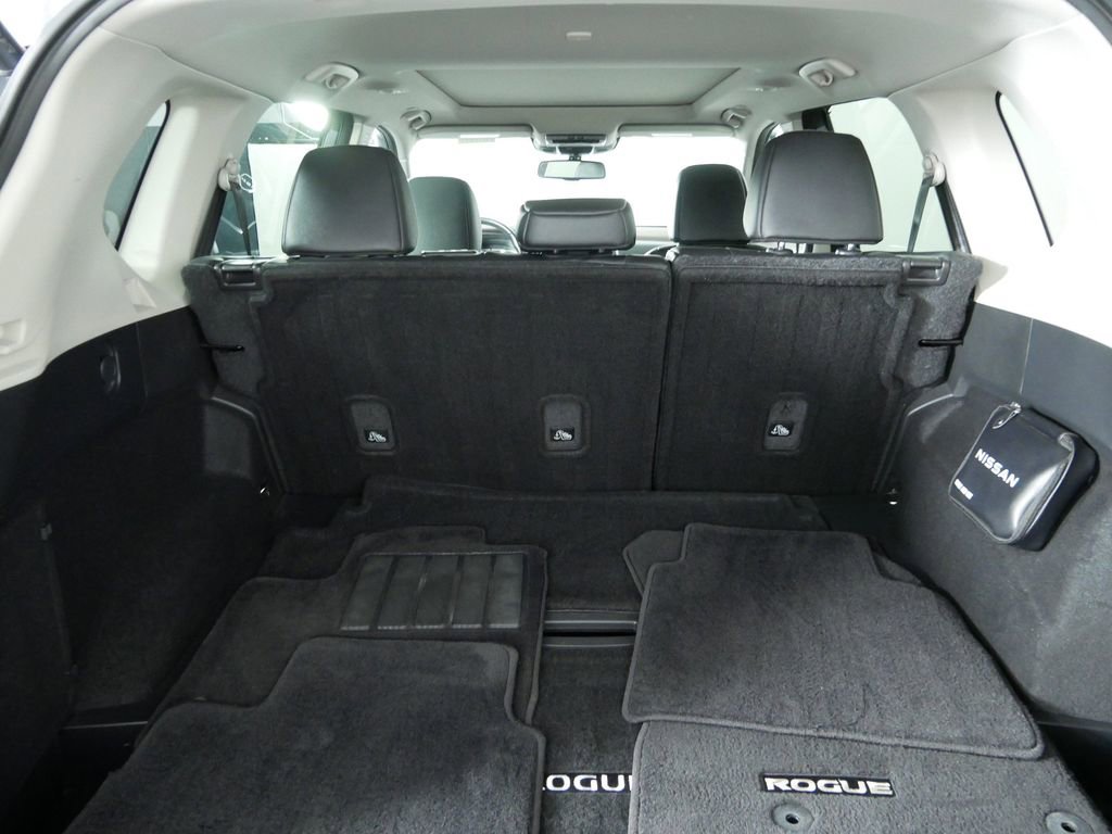 Used 2023 Nissan Rogue SL w/ SL Premium Package AWD/4WD image 17