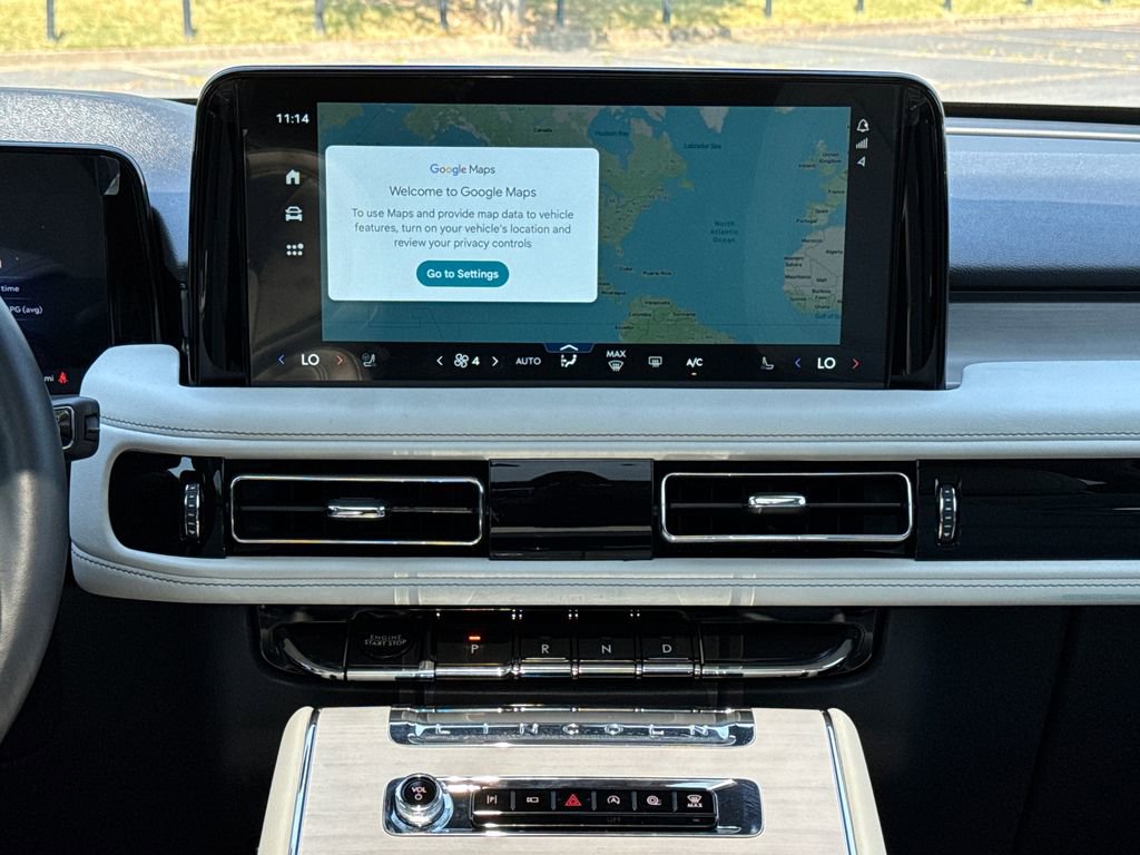 Used 2025 Lincoln Aviator Reserve w/ Equipment Group 201A AWD/4WD image 21