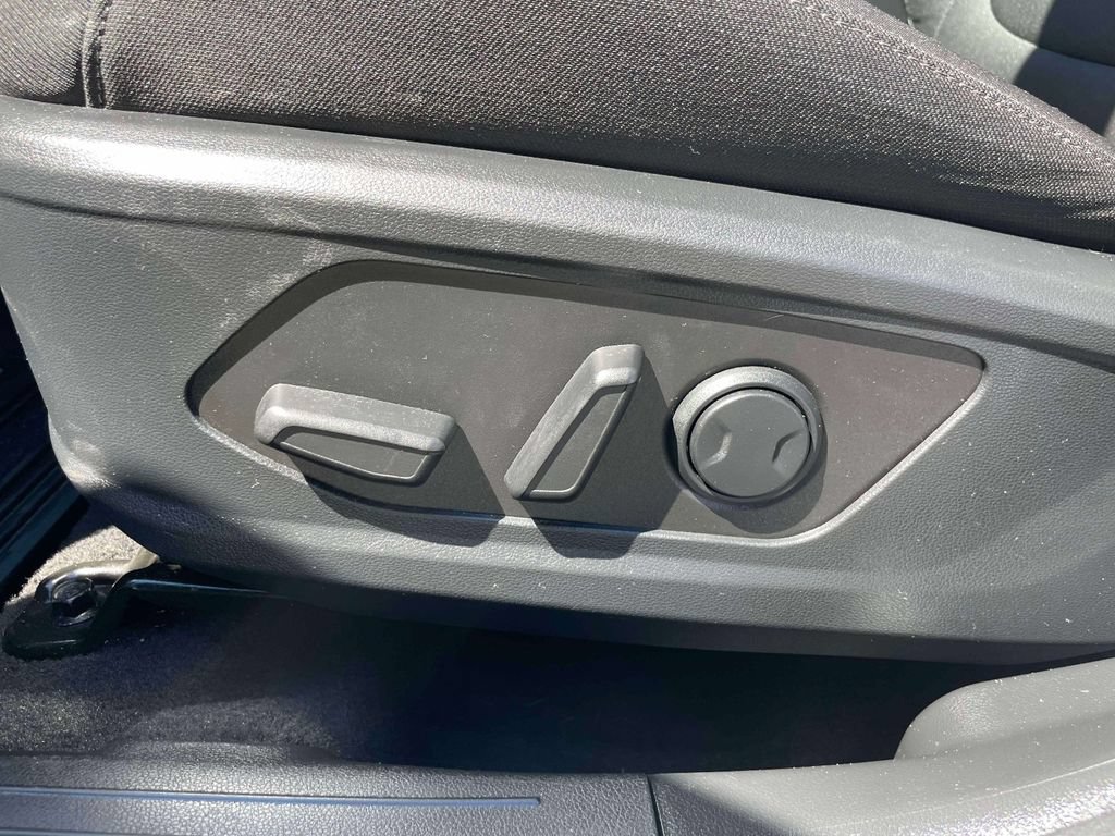 Certified 2025 Hyundai Tucson SEL AWD/4WD image 18