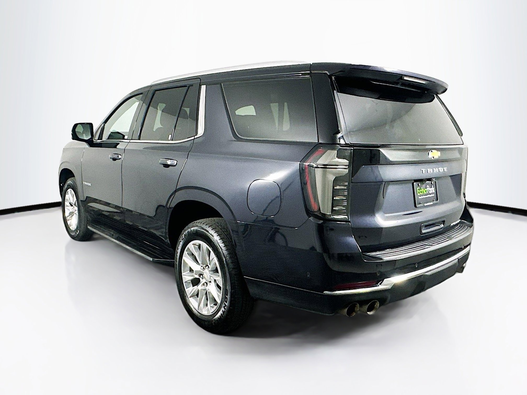 Used 2025 Chevrolet Tahoe Premier image 5