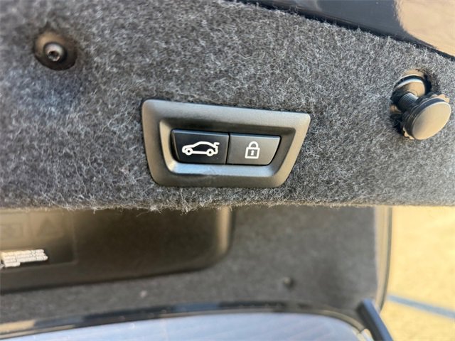 Used 2016 BMW 535d xDrive image 10