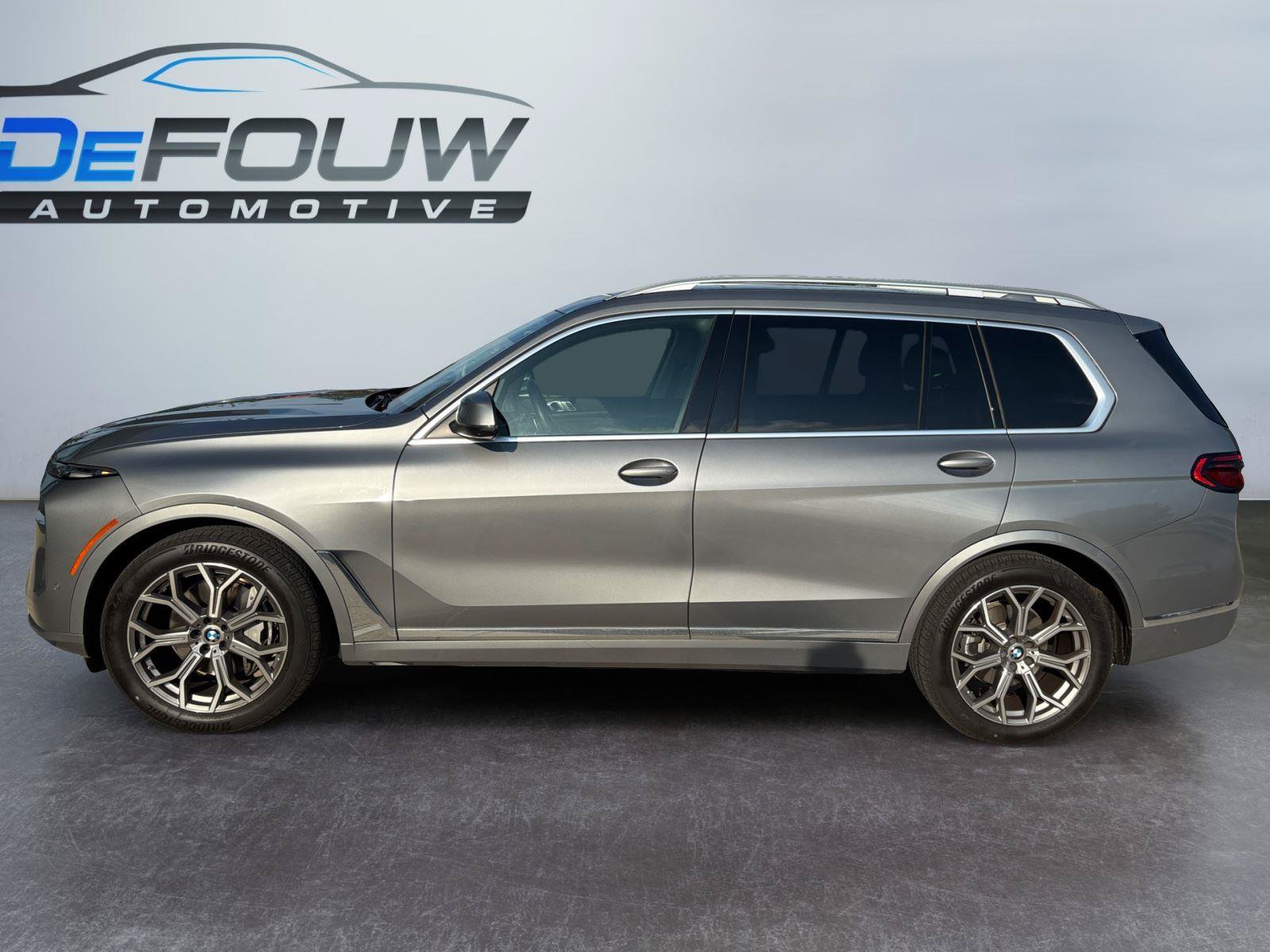 Used 2024 BMW X7 xDrive40i AWD/4WD image 18