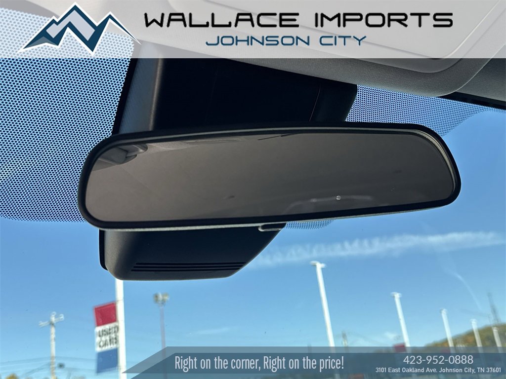 Used 2023 Toyota RAV4 XLE image 37