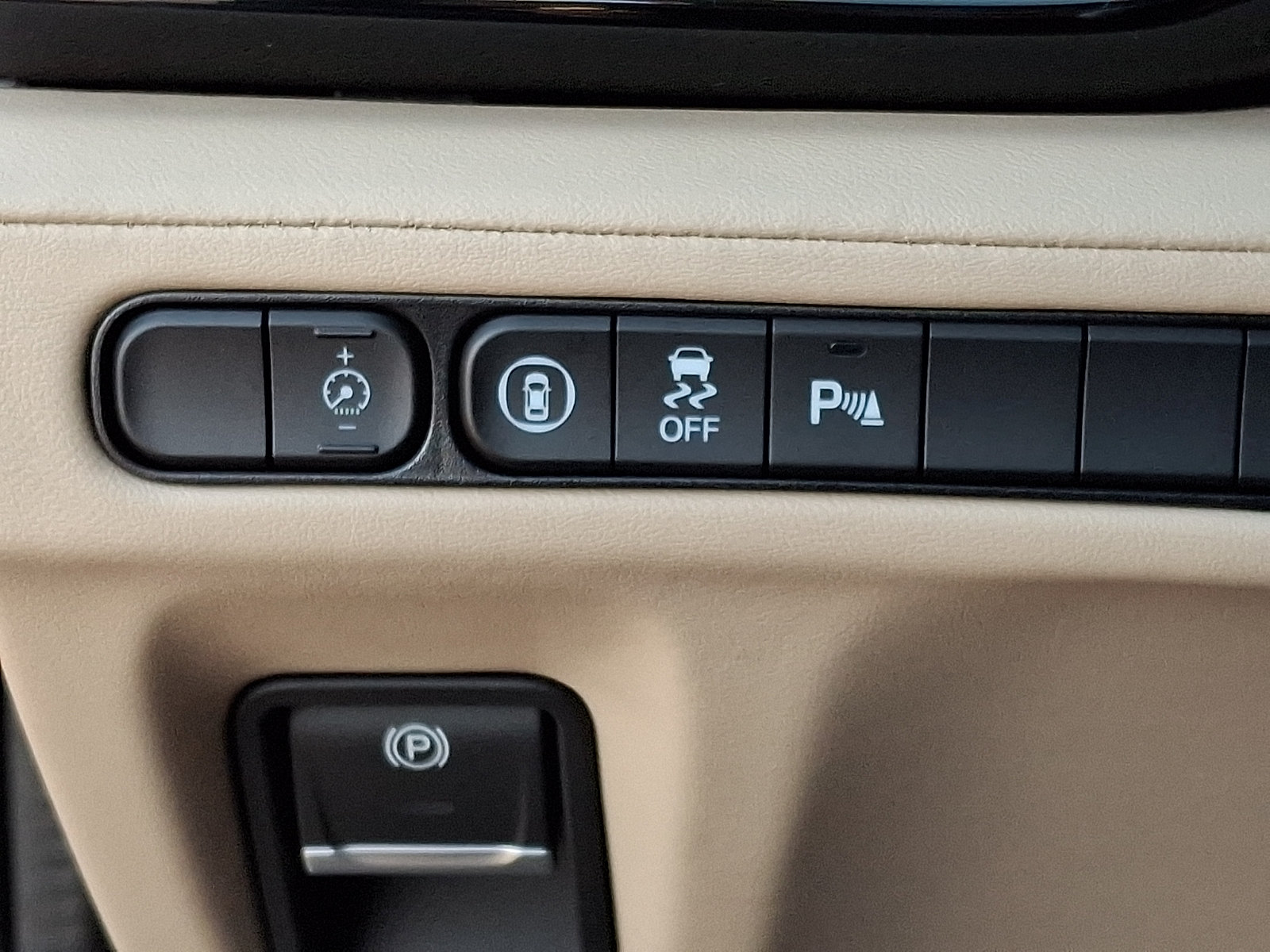 Used 2025 Acura MDX w/ Technology Package AWD/4WD image 25