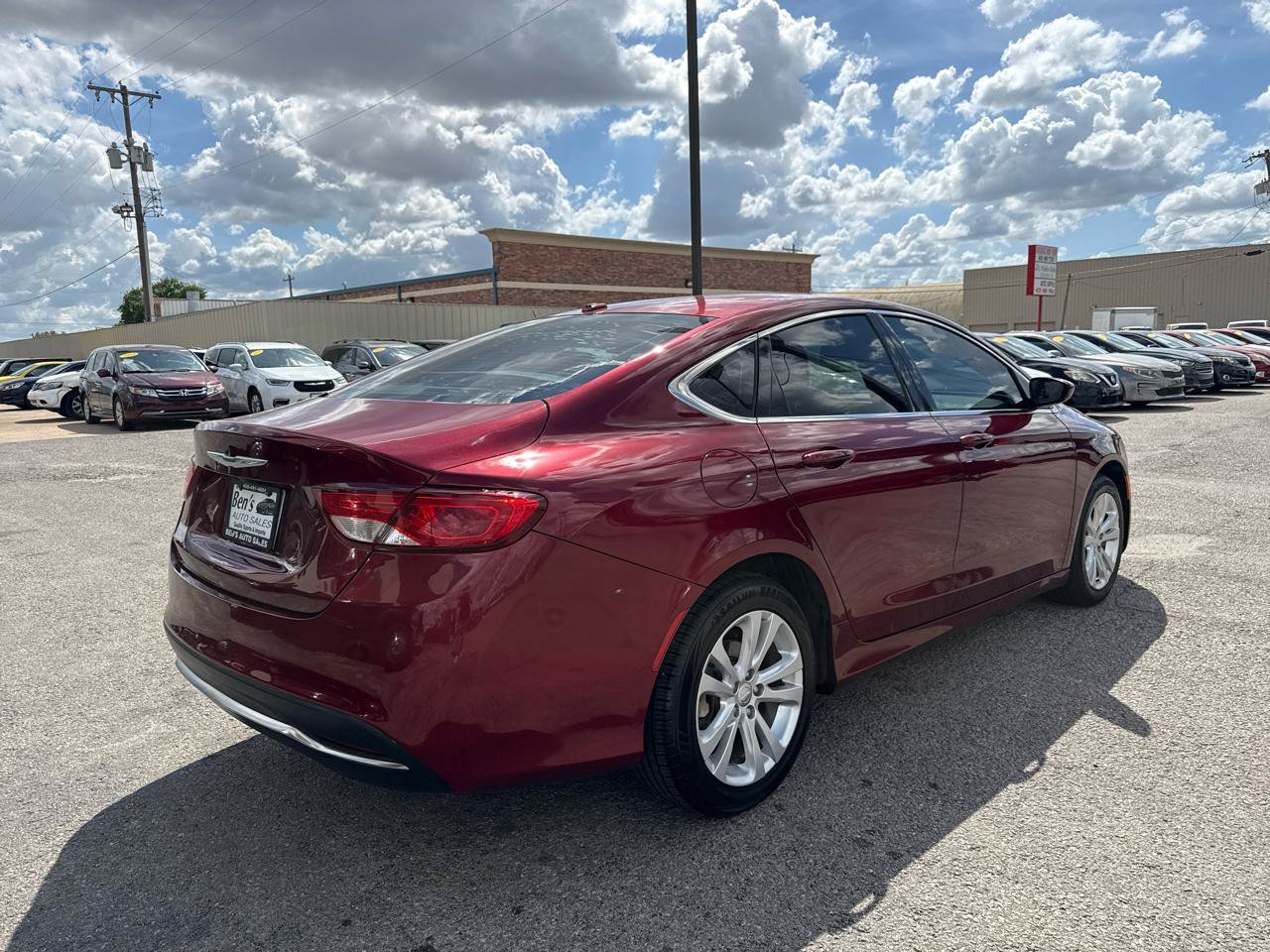 Used 2015 Chrysler 200 Limited w/ Convenience Group FWD image 6