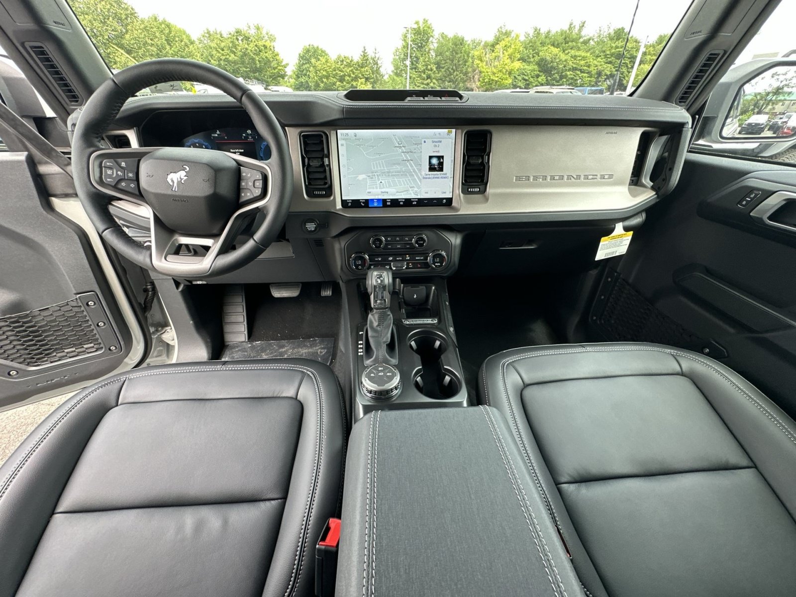 New 2026 Ford Bronco Outer Banks AWD/4WD image 31