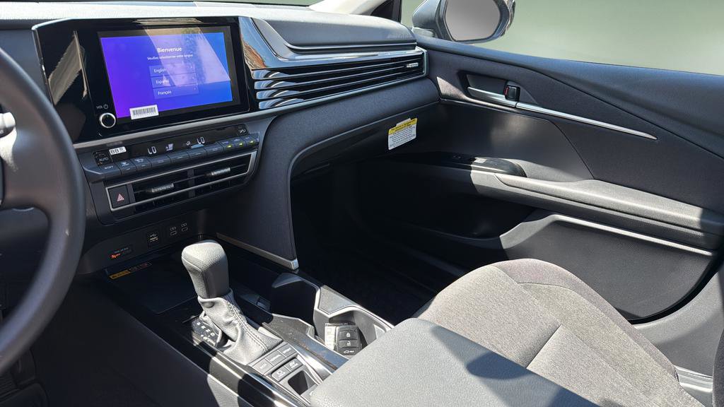 Certified 2025 Toyota Camry LE image 24