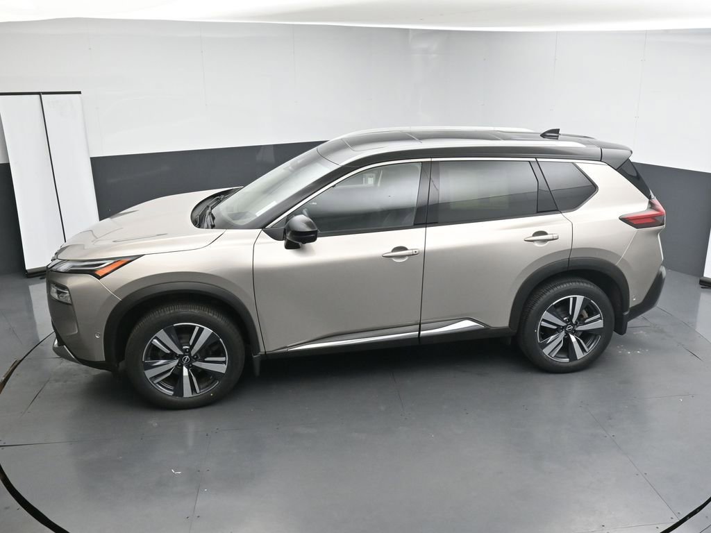 Used 2023 Nissan Rogue Platinum w/ Platinum Premium Package AWD/4WD image 23