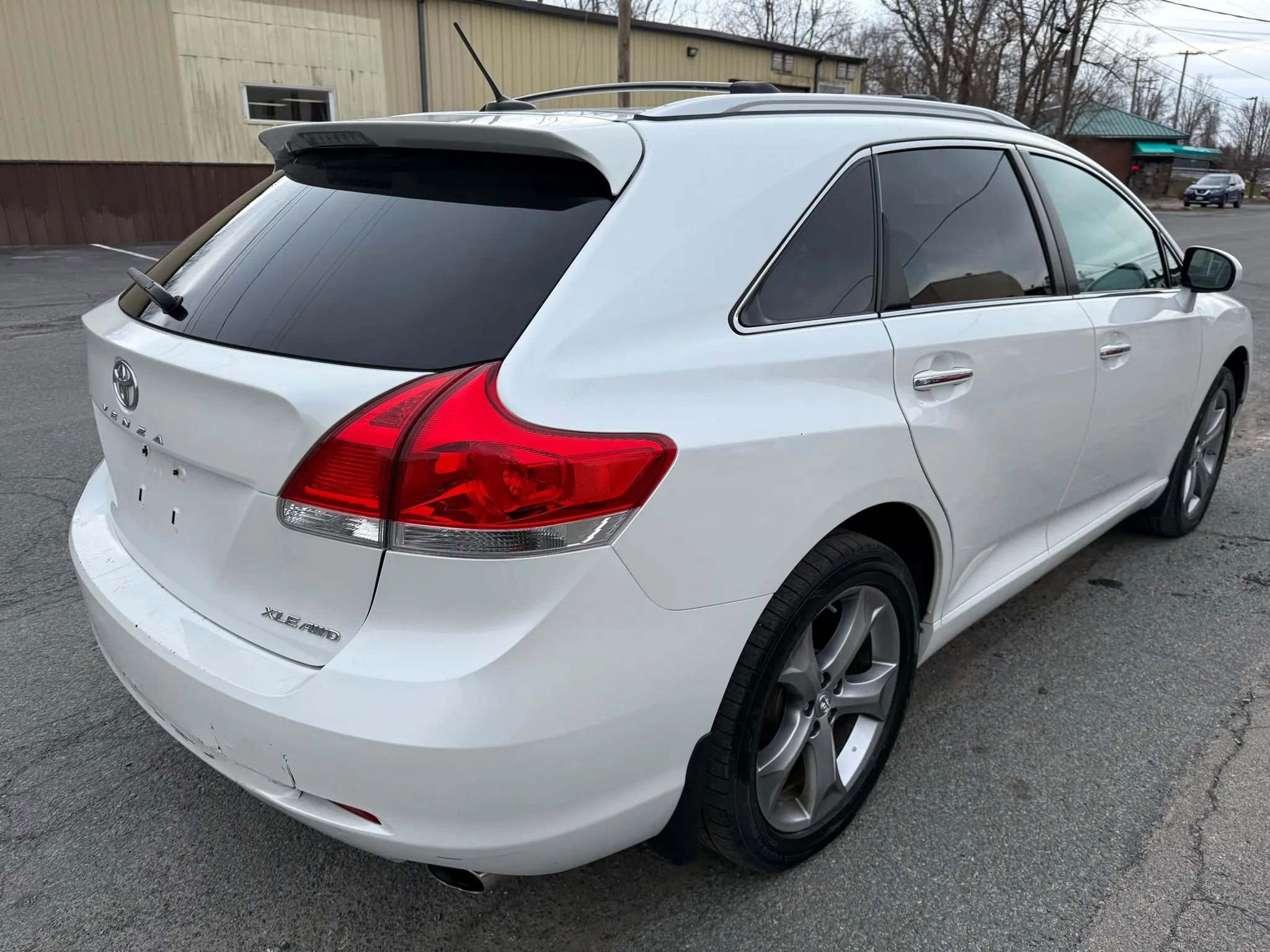 Used 2012 Toyota Venza XLE AWD/4WD image 5