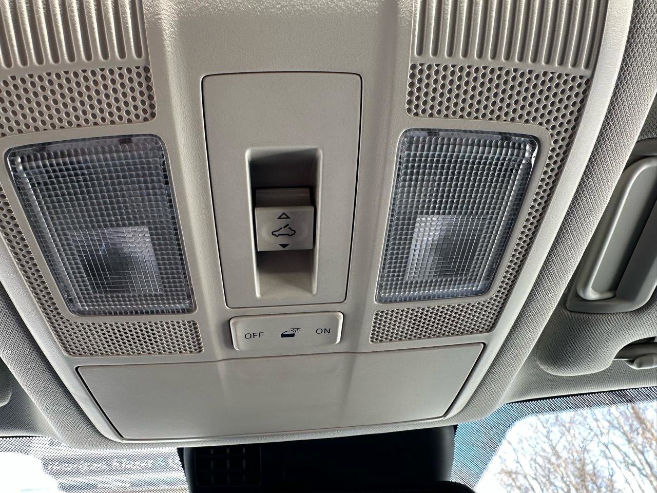 Used 2019 MAZDA CX-5 Touring image 18