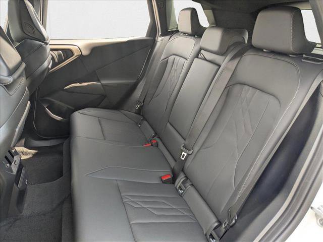 Used 2025 BMW X3 xDrive30i w/ Convenience Package AWD/4WD image 16