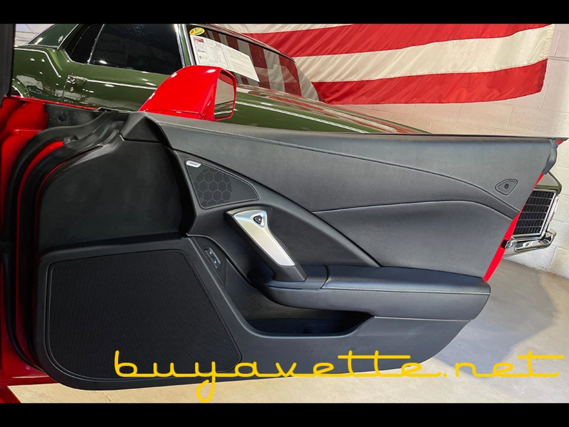 Used 2015 Chevrolet Corvette Stingray Coupe image 23