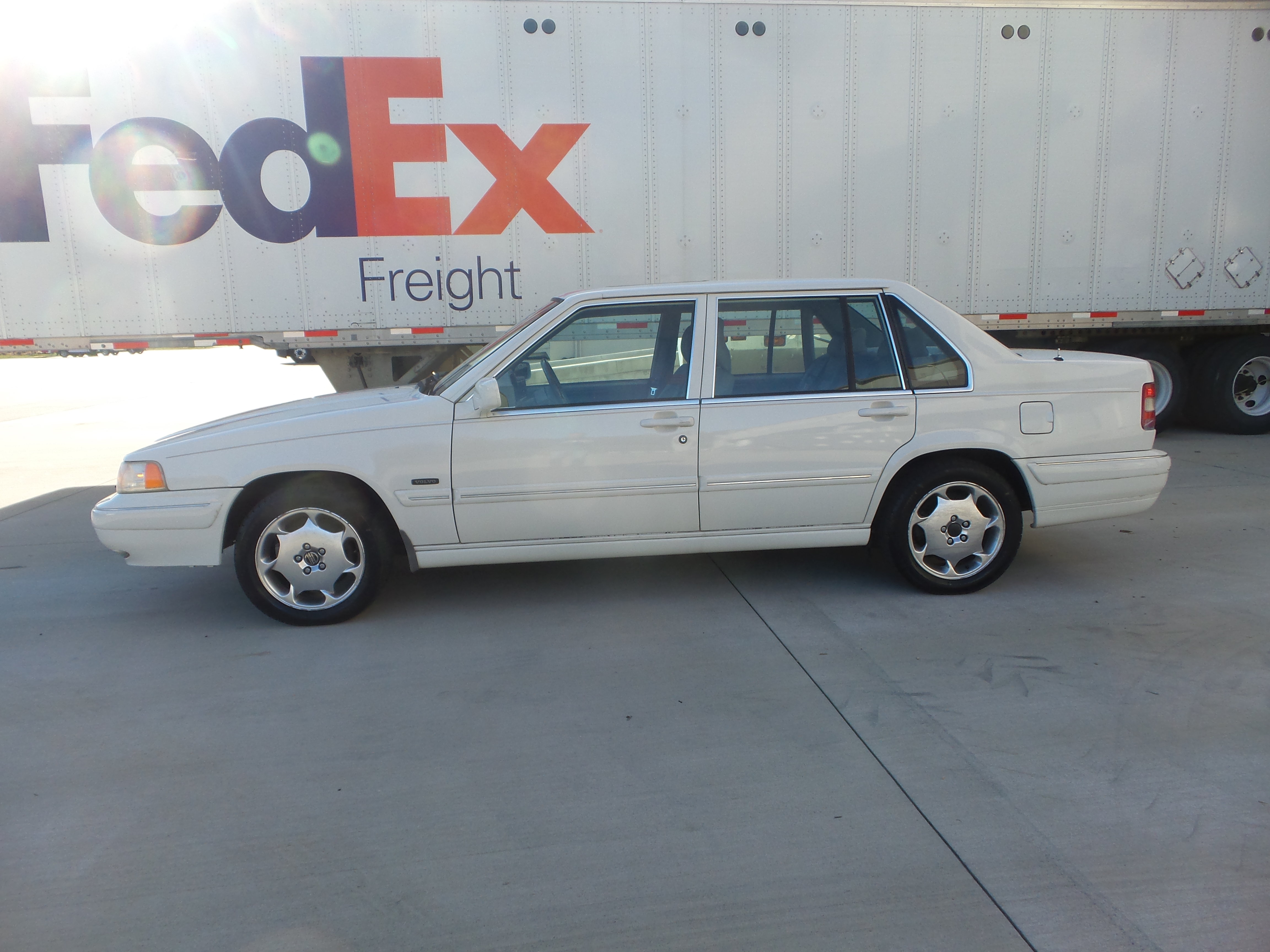 Used 1997 Volvo 960 Sedan RWD image 4