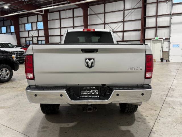 Used 2015 RAM 2500 Tradesman w/ Chrome Appearance Group AWD/4WD image 9