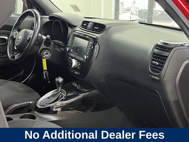 Used 2015 Kia Soul ! w/ Sun & Sound Package FWD image 25