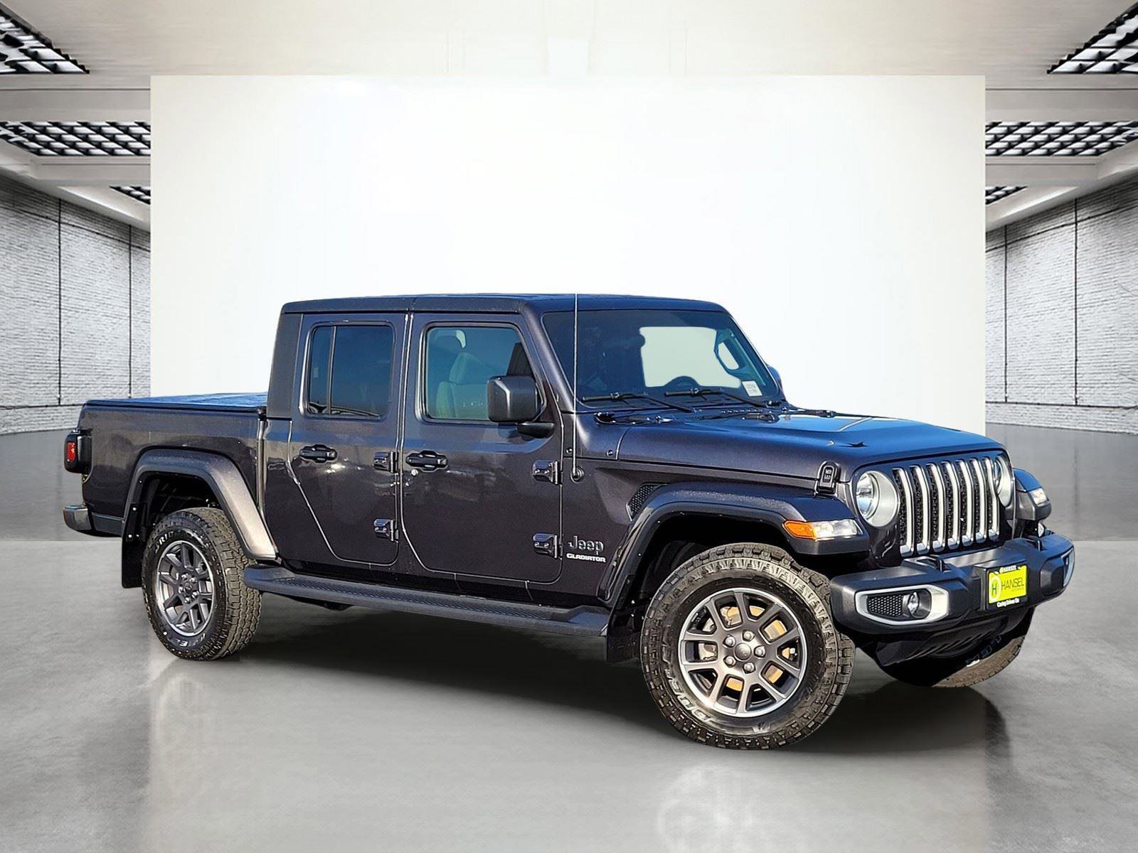 Used 2020 Jeep Gladiator Overland w/ Trailer Tow Package image 2
