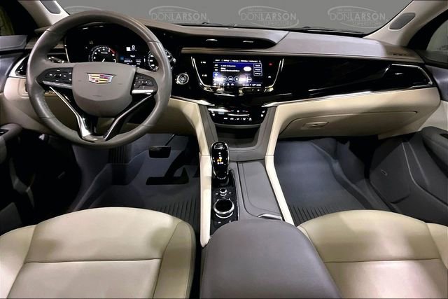 Used 2024 Cadillac XT6 Premium Luxury w/ LPO, Floor Liner Package AWD/4WD image 20