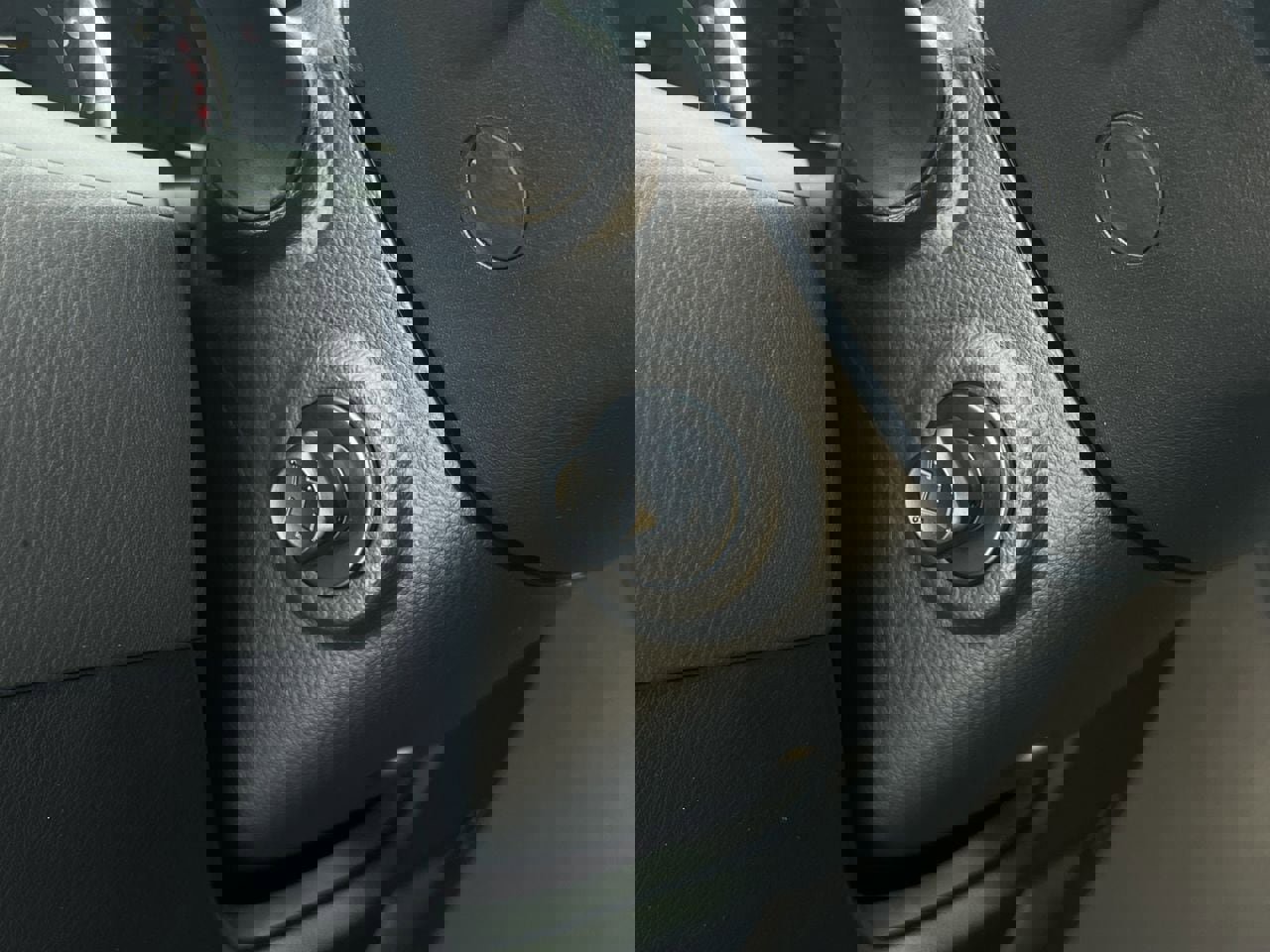 Certified 2024 Nissan Armada SL image 13