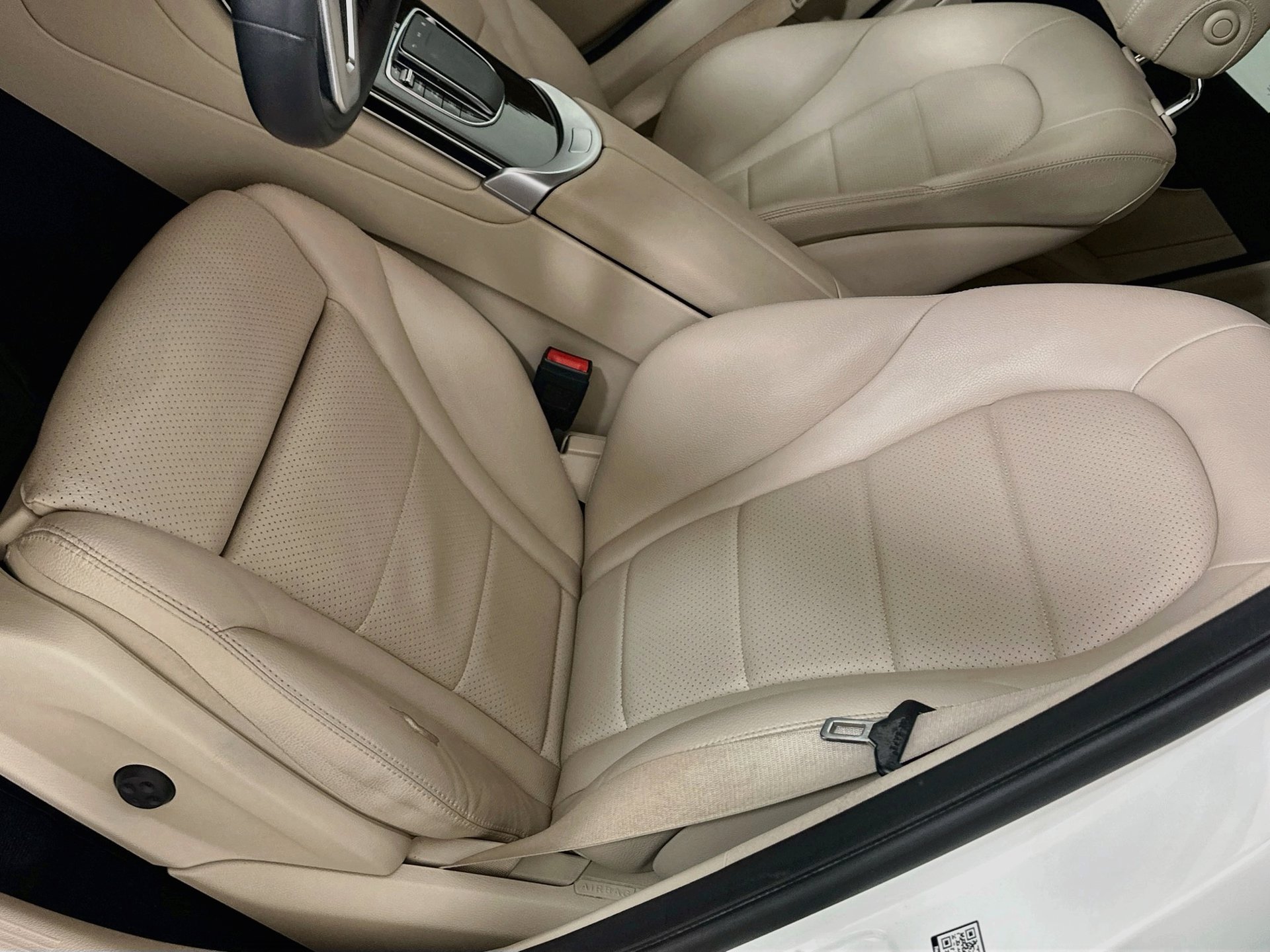 Certified 2022 Mercedes-Benz GLC 300 image 19