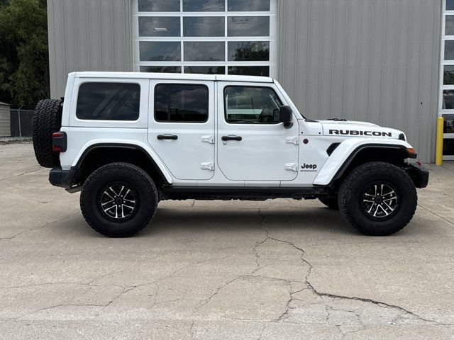Used 2024 Jeep Wrangler Unlimited Rubicon AWD/4WD image 2
