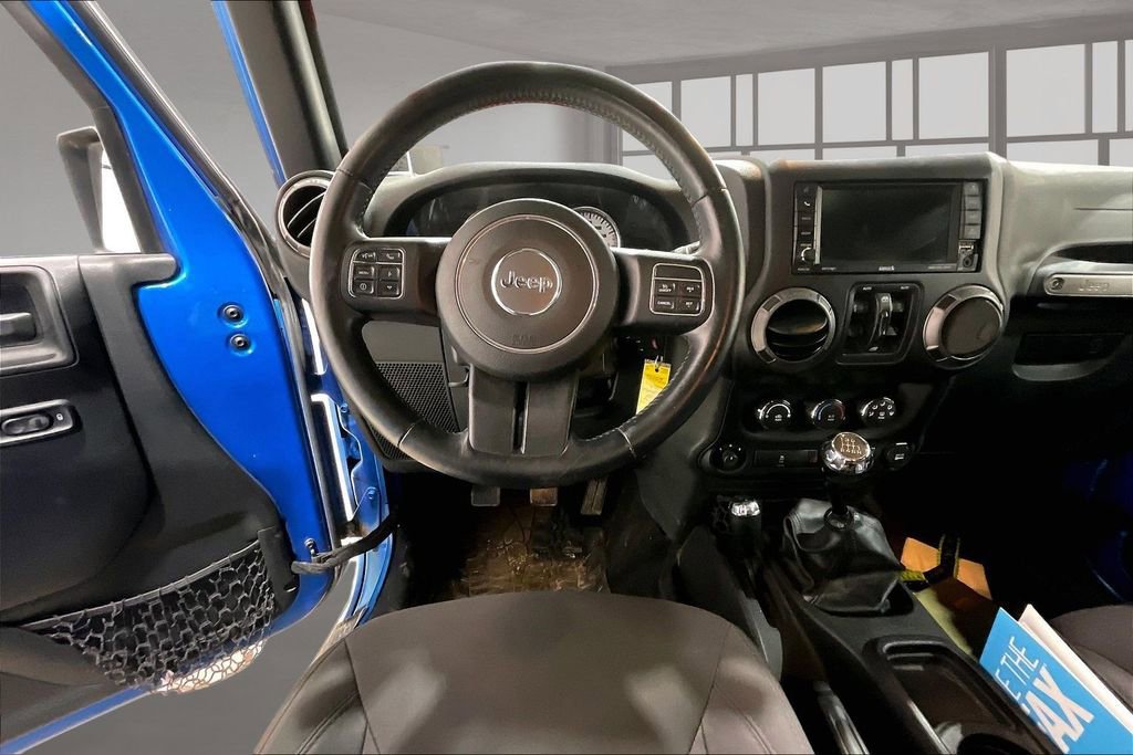 Used 2015 Jeep Wrangler Unlimited Sport w/ Power Convenience Group AWD/4WD image 5