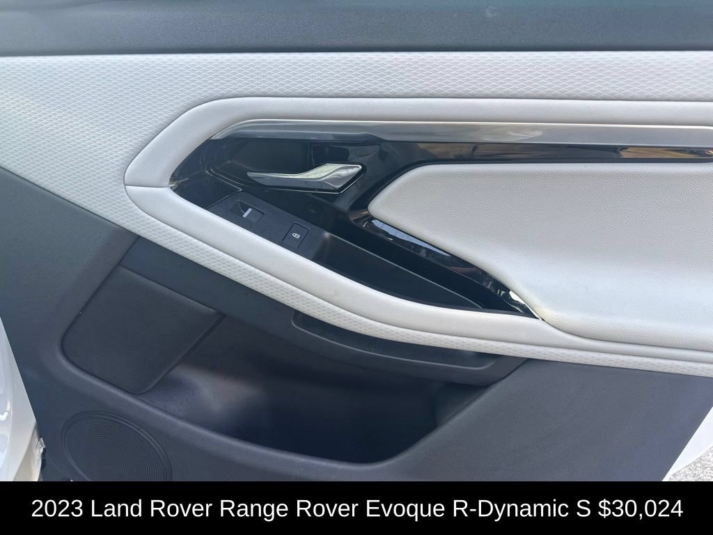 Used 2023 Land Rover Range Rover Evoque R-Dynamic S AWD/4WD image 19