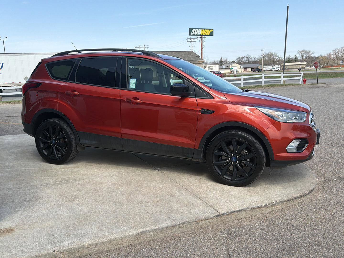 Used 2019 Ford Escape SE AWD/4WD image 6