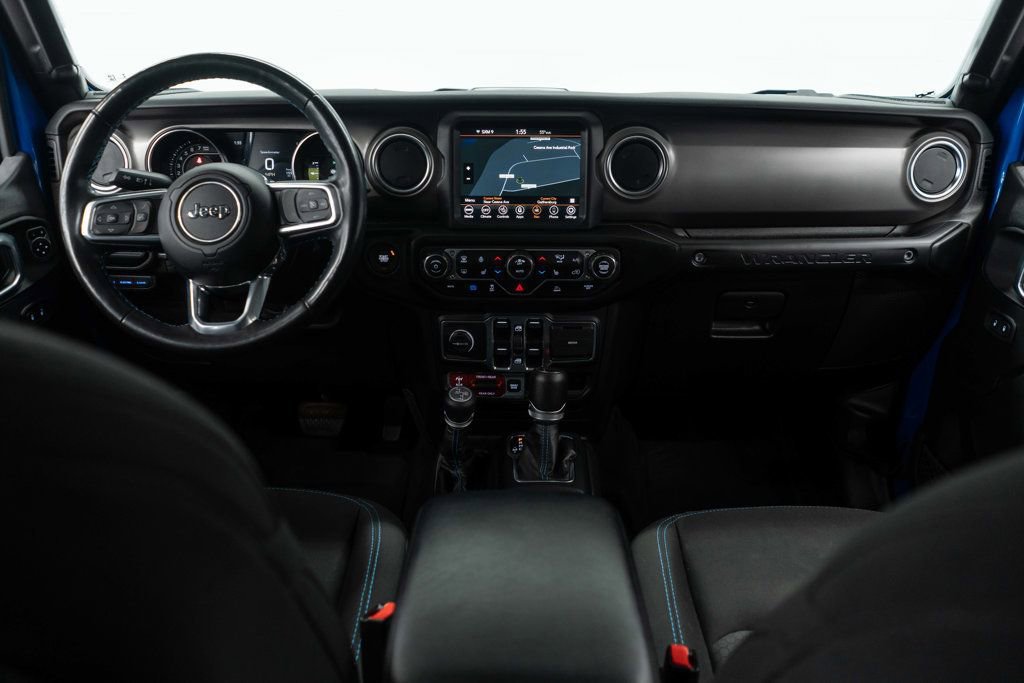 Used 2023 Jeep Wrangler Unlimited Rubicon 4xe w/ Cold Weather Group AWD/4WD image 9